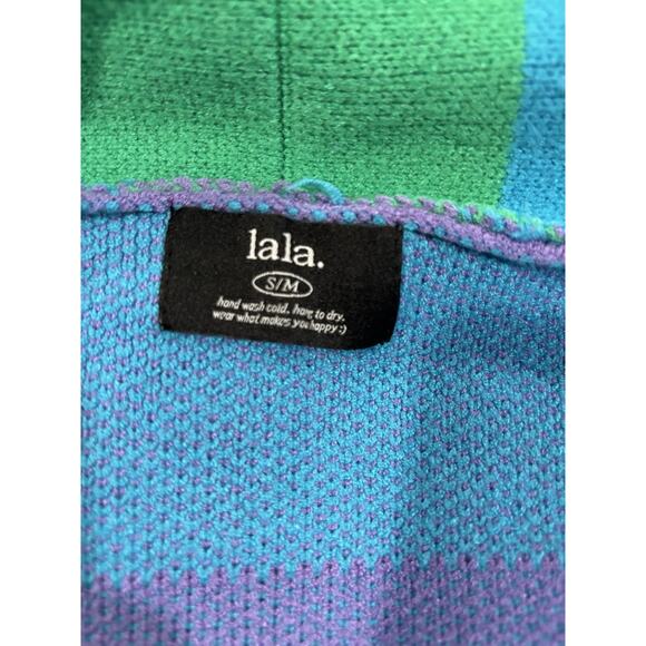 Dressed in LALA Luxe Fringe Blanket Cardigan in Chasing Rainbows Size S/M - Picture 9 of 9